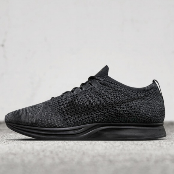 NEW Nike Flyknit Racer Midnight Triple Black - Picture 8 of 8